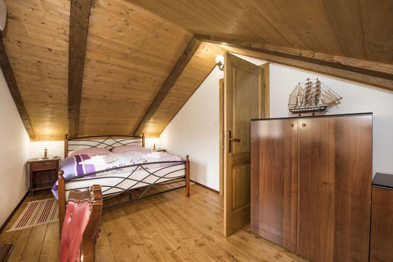 Villa Cetina Milasi エクステリア 写真