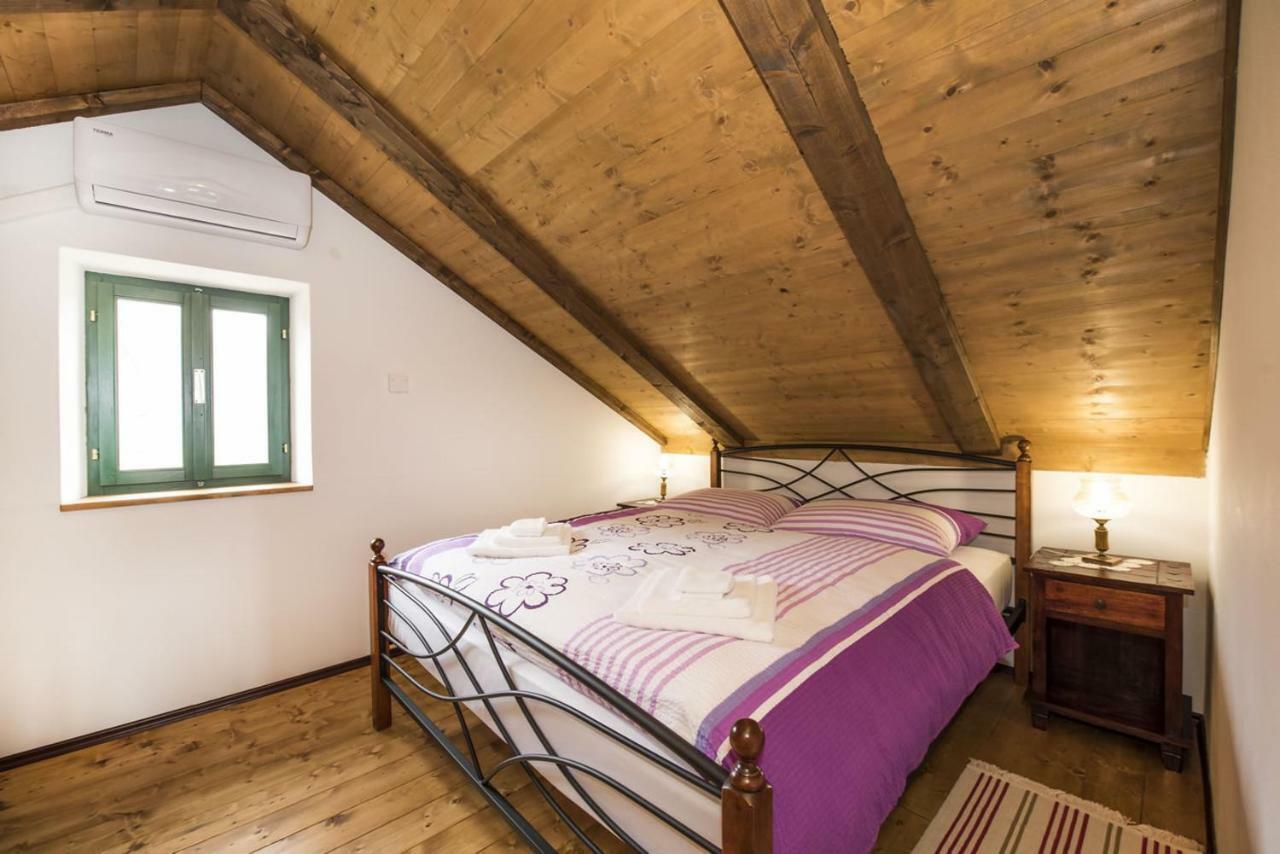 Villa Cetina Milasi エクステリア 写真