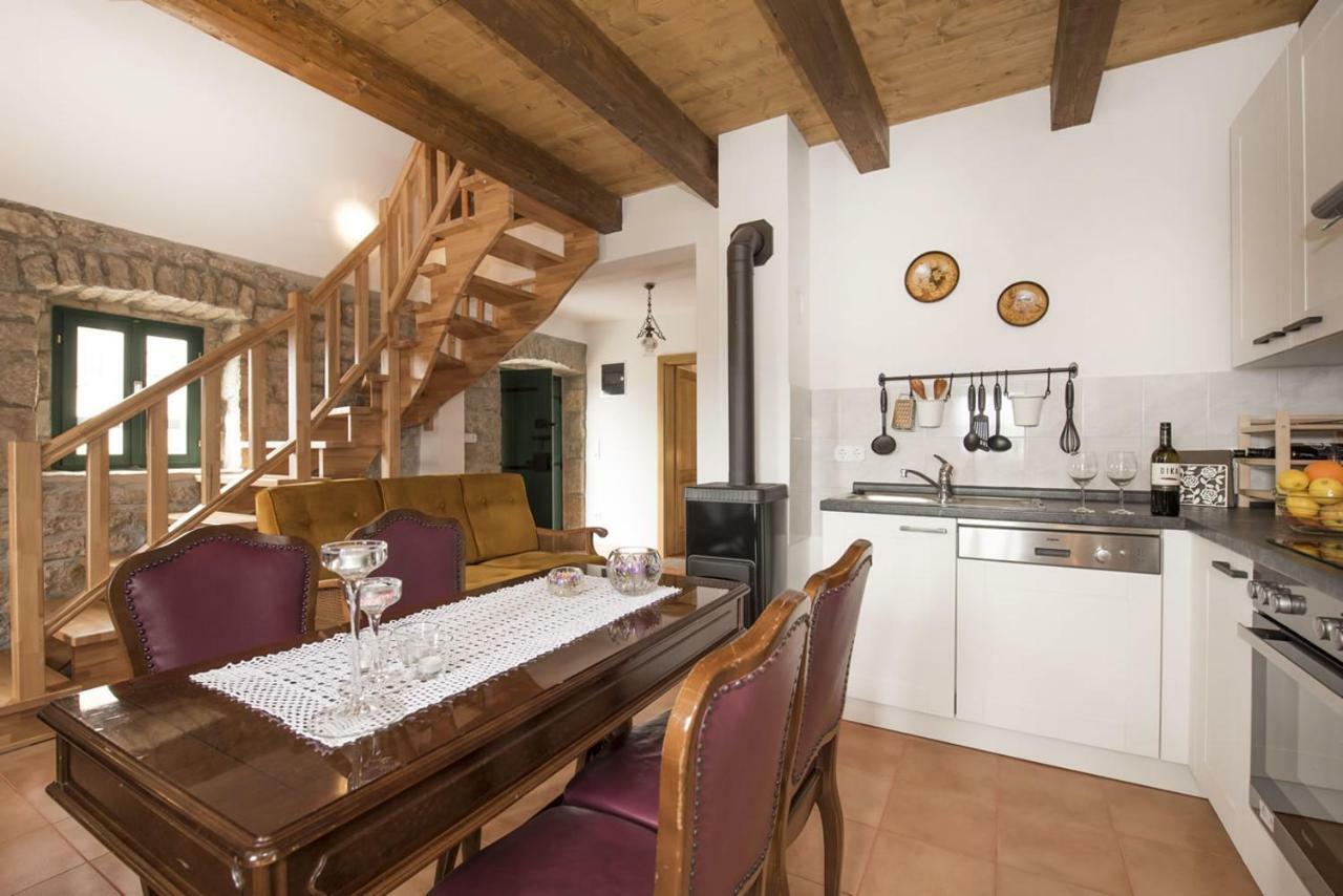 Villa Cetina Milasi エクステリア 写真