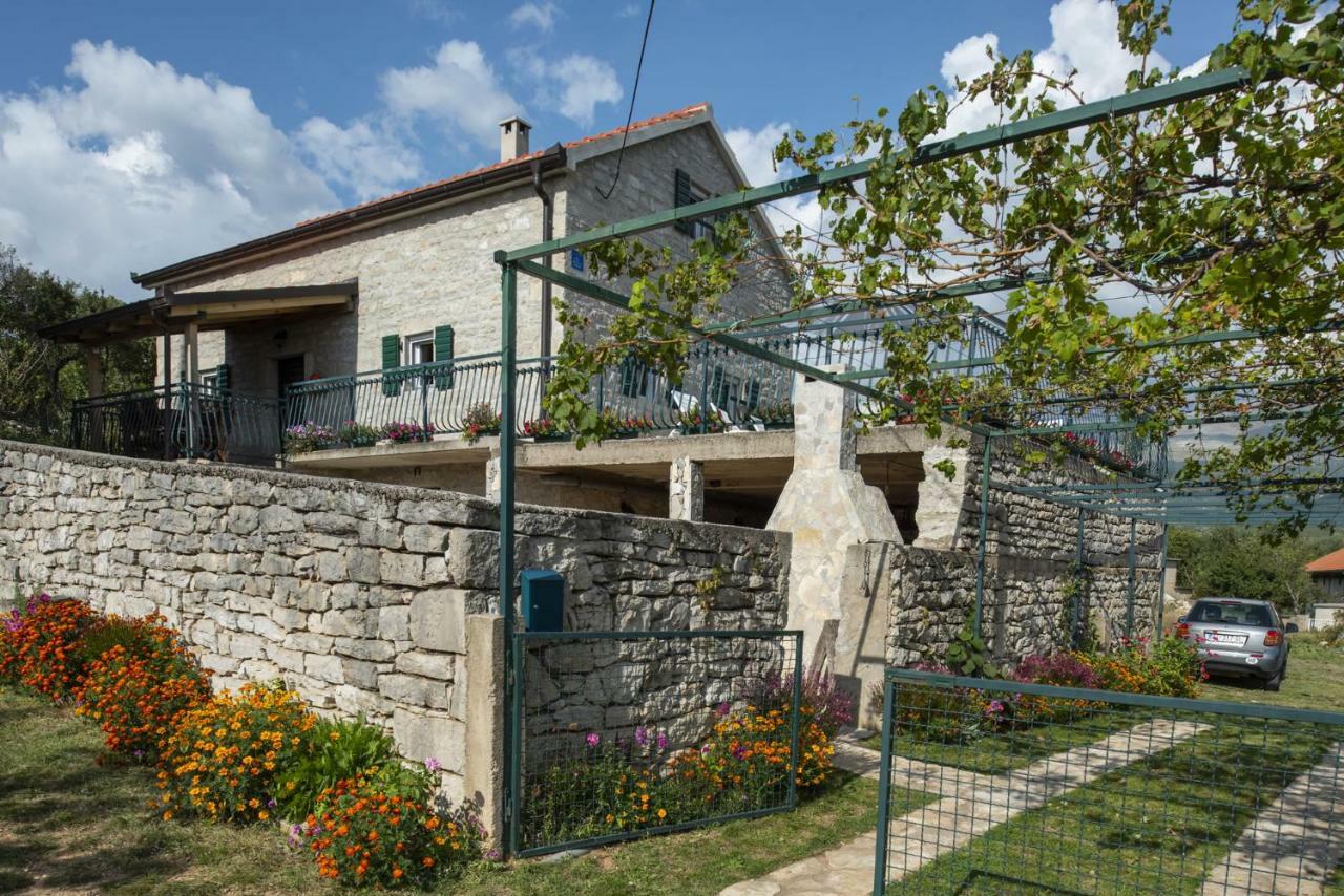Villa Cetina Milasi エクステリア 写真