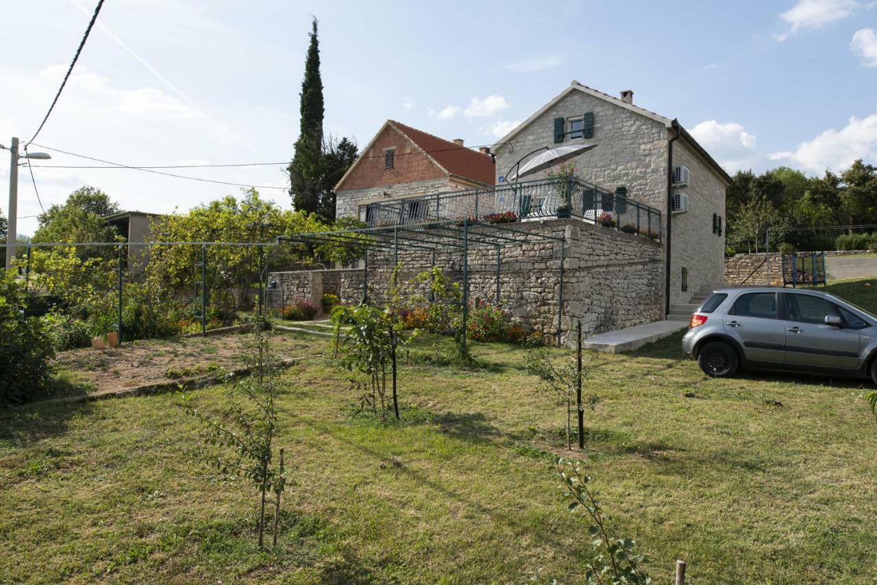 Villa Cetina Milasi エクステリア 写真
